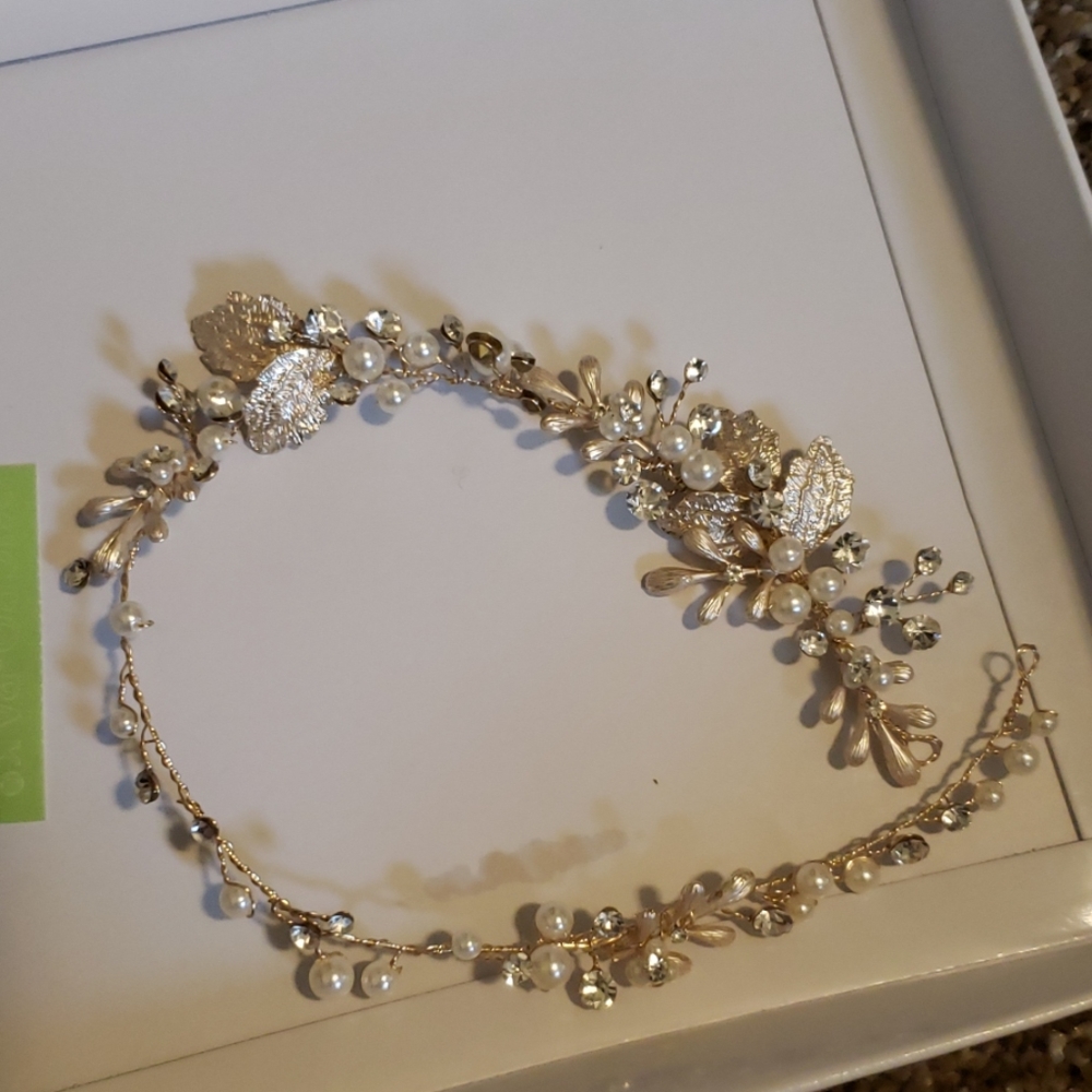 Beaded hair piece